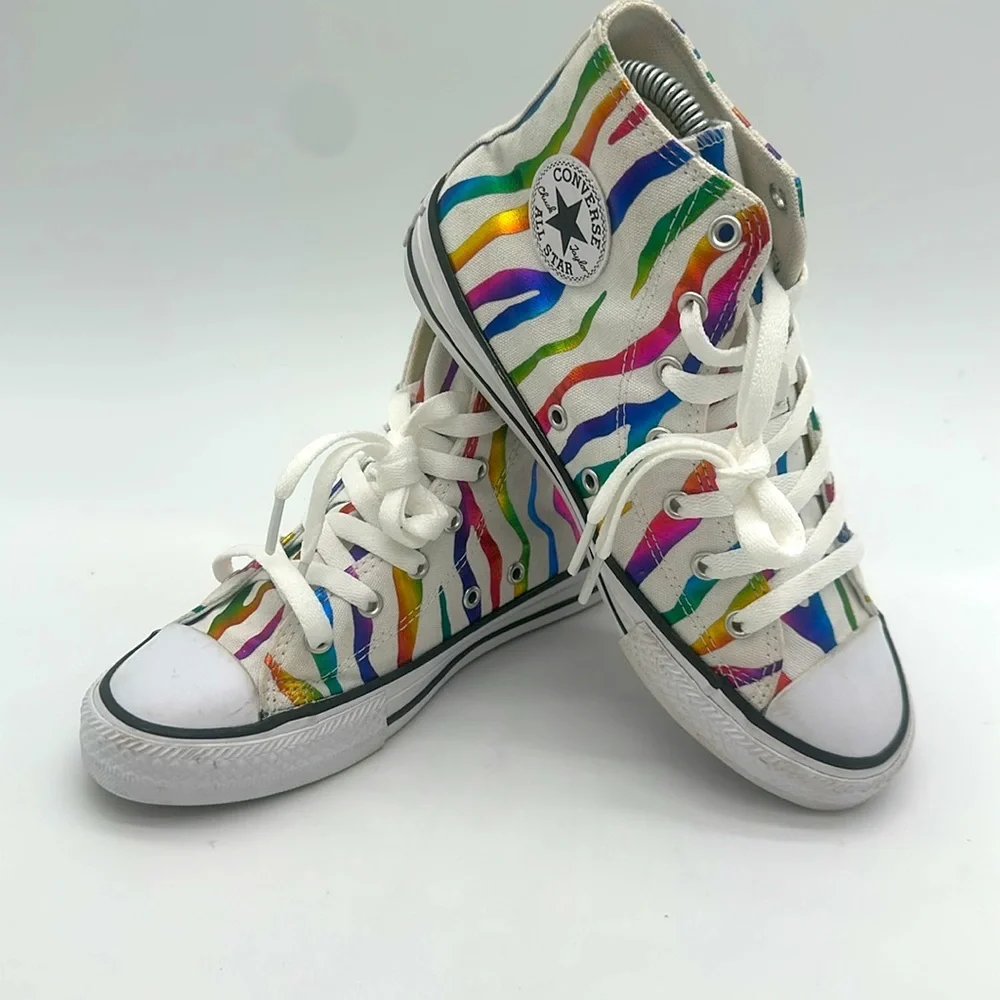 Converse Chuck Taylor Metallic Rainbow Stripe All Star Sneakers Junior Size US 4